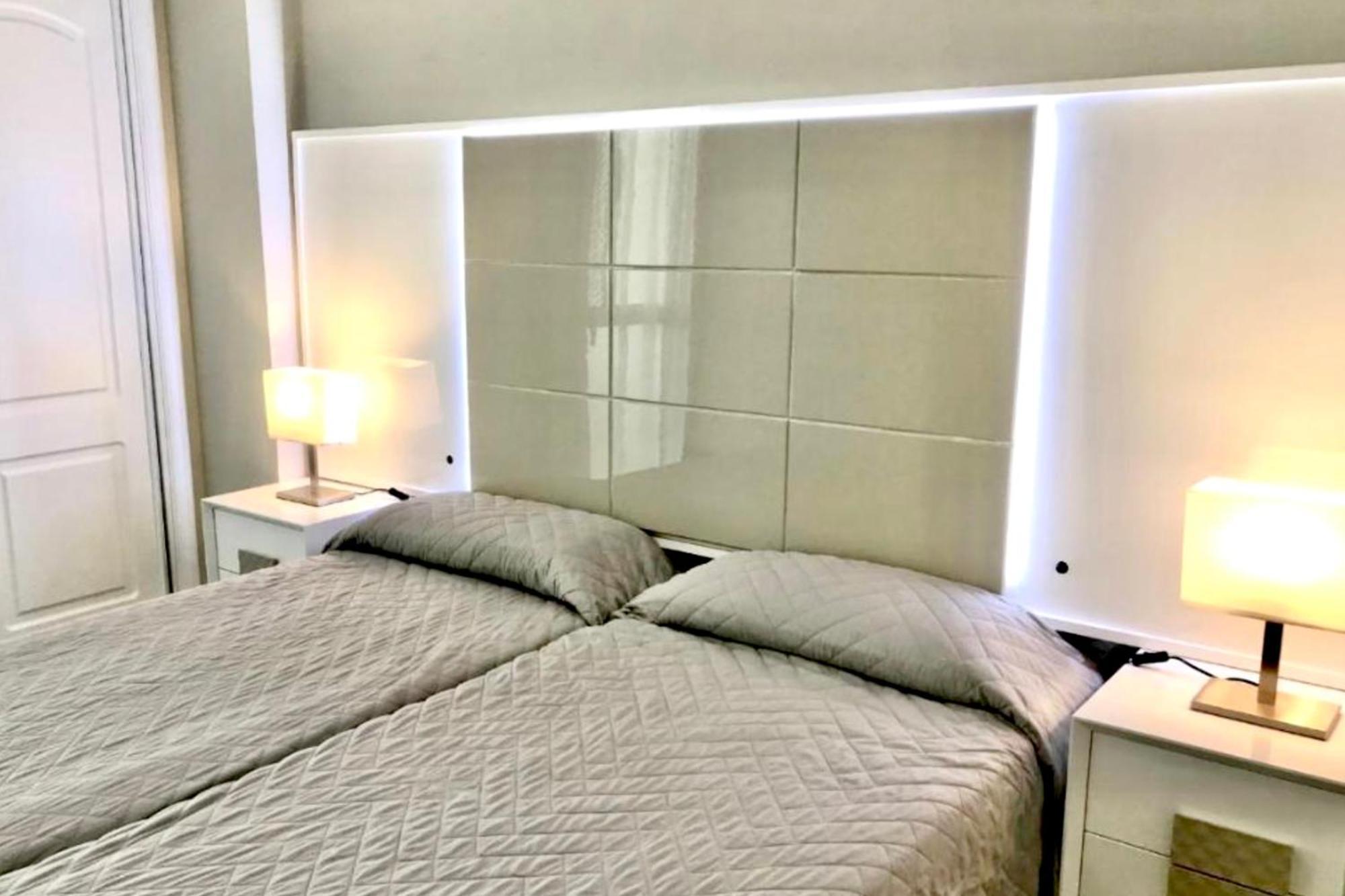 Sitio de Calahonda Mi Capricho 2D Beachfront- Apartment With Sea View - Costa Del Sol מראה חיצוני תמונה