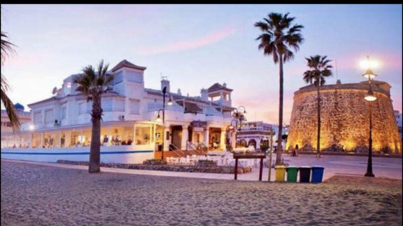 Sitio de Calahonda Mi Capricho 2D Beachfront- Apartment With Sea View - Costa Del Sol מראה חיצוני תמונה